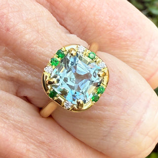 Cushion Aquamarine and Tsavorite Sprinkle Ring