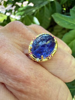 Cabochon Tanzanite and Pink Sapphire Sprinkle Ring