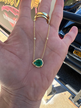 Pear Shaped Emerald Sprinkle Necklace