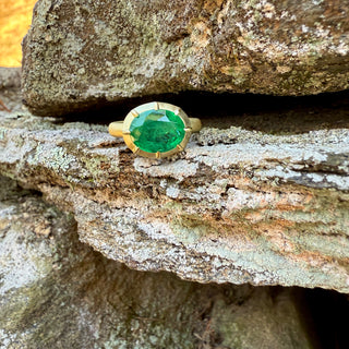 Oval Emerald Griffen Ring