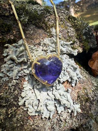 Heart Shaped Cabochon Tanzanite Sprinkle Necklace