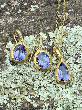 Oval Tanzanite Griffen Earrings