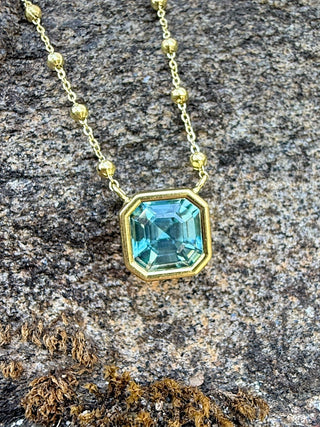 Asscher Cut Blue Zircon Bea Necklace on Saturn Chain