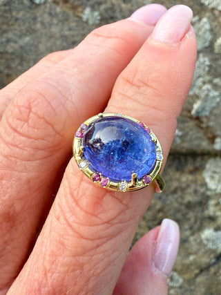 Cabochon Tanzanite and Pink Sapphire Sprinkle RIng