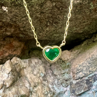 Heart Shaped Emerald Small Bea Necklace