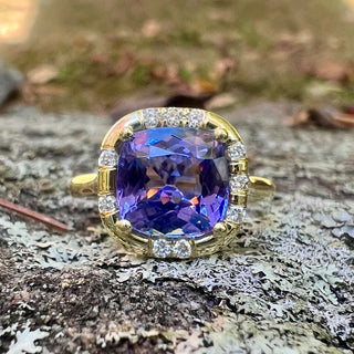 Cushion Cut Tanzanite Sprinkle Ring