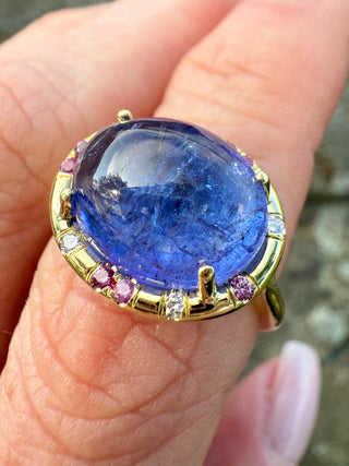 Cabochon Tanzanite and Pink Sapphire Sprinkle RIng