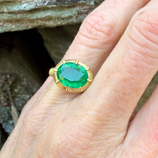 Oval Emerald Griffen Ring