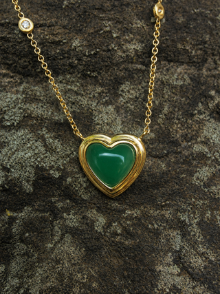 Heart Shape Cabochon Emerald Revival Necklace