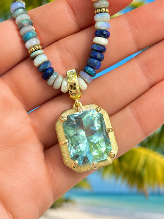 Griffen Aquamarine Pendant