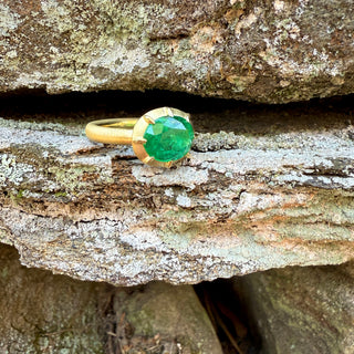 Oval Emerald Griffen Ring