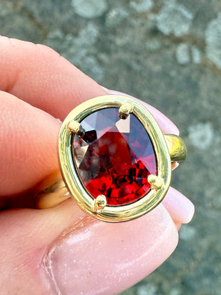 Cushion Cut Spessartite Garnet Kindle Ring