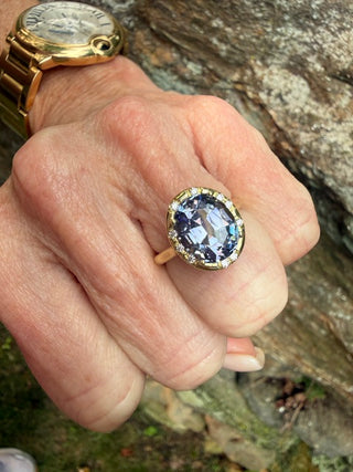 Oval Tanzanite Sprinkle Ring