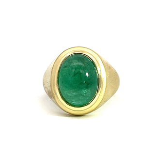 Oval Cabochon Emerald Crosby Ring