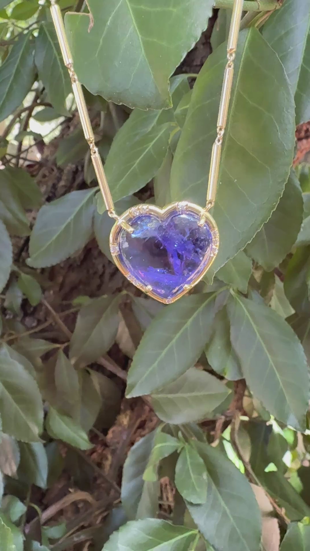 Heart Shaped Cabochon Tanzanite Sprinkle Necklace