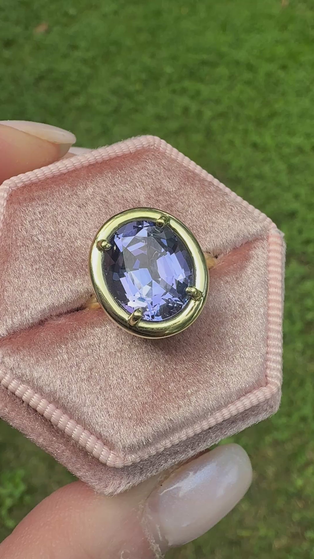 Oval Tanzanite Kindle Ring