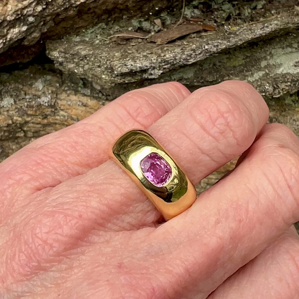 Cushion Cut Pink Sapphire Olena Band