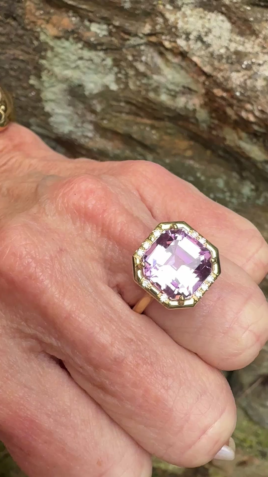Asscher Cut Kunzite Sprinkle Ring