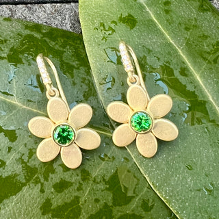 Tsavorite Daisy Earring